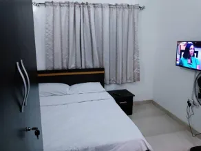Mayfair Gardens Surulere - Værelse