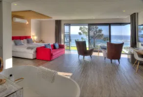 Sea Star Rocks Boutique Hotel - Rom