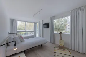 Beach Haus Key Biscayne Contemporary Apartments - Zimmer