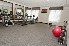 Holiday Inn Express & Suites Columbus - Easton Area by IHG - Salle de remise en forme