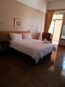 Durban Manor Hotel & Conference Centre - Room