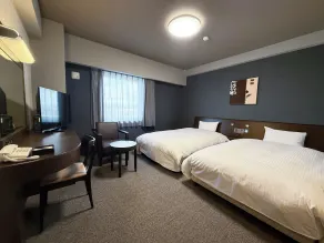 Hotel Route-Inn Omagari Ekimae - Zimmer