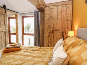 Bee Happy Barn - Habitación