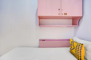 OYO Life 91626 Rr Kost Putri Syariah - Zimmer