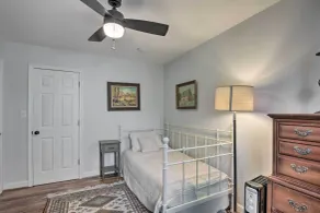 Pet-friendly Greenville Dwelling ~ 2 Mi From Dtwn! - Room