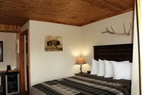 Elkhorn Cabins And Inn - Habitación