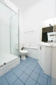 Abom Hotel - Badrum