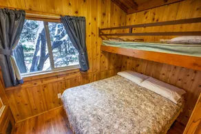 Lake Whitney Camping Resort Ramp Cabin 4 - Værelse