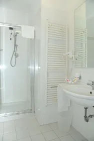 Hotel Chiaraluna - Bathroom
