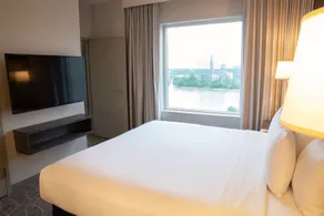 Embassy Suites by Hilton The Woodlands at Hughes Landing - Chambre