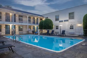 Suites Dallas TX Downtown - Piscine