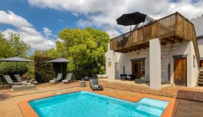 Sauvignon Country Lodge - Pool