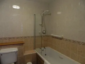Red House Hotel - Casa de banho