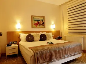 Sultan Hotel-Restaurant-Bistro - Room