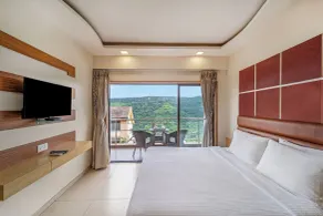 Sterling Panchgani - Room