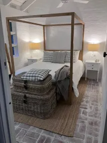 ONE WEE COTTAGE Yarra Valley, spring has sprung, cosy,romantic, pups welcome - Room