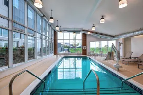 Element by Marriott Spring Valley - Piscine