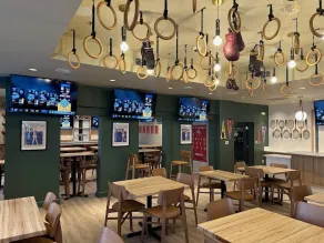 SoMa House - Restaurant