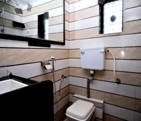 KK Tree Retreat Igatpuri - Bathroom
