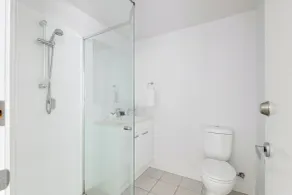 Boulevard North Lakes - Baño