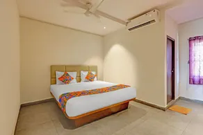 FabHotel Siddarth Grand - Chambre