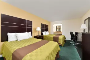 Americas Best Value Inn - Port Jefferson Station - Long Island -New York - 11776 - Chambre