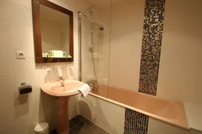 Hotel La Chaumette - Badezimmer
