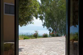 9 Muses Villas - Vista dalla camera
