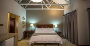 Hamiltons Lodge & Restaurant - Room