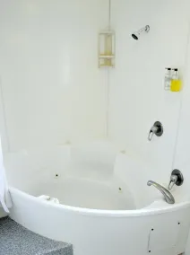 Fenton Court Motel - Baño