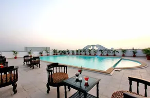 Hotel Airlink Castle - Piscine