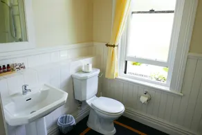 Highland House Boutique Hotel - Badezimmer