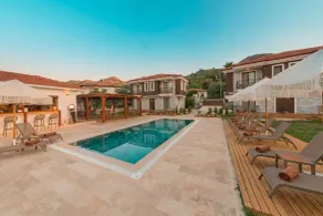 Kiraz Vela Selimiye - Pool