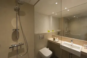 Holiday Inn Frankfurt Airport by IHG - Badeværelse