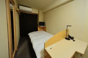 Tennen Onsen Taho-no-Yu Dormy Inn Niigata - Chambre