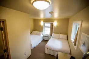 Refresh Inn & Suites - Quarto