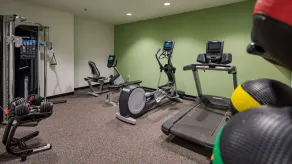 Uptown Suites Extended Stay Tampa FL - Riverview - Fitnessfaciliteter