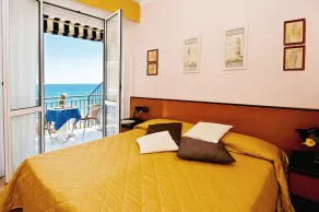 Hotel Nuovo Al Mare - Værelse
