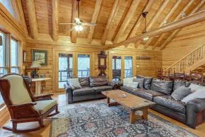 Groups Welcome! Cozy Creek-front Cabin in Old Fort - Interiør