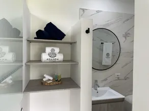 shambhala ecohotel boutique la vega - Bathroom