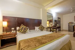 Rosewood Apartment Hotel Pantnagar - Rom