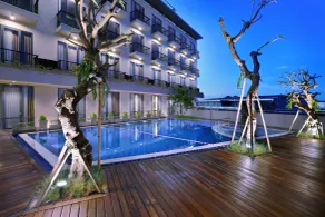 Aston Inn Mataram - Pool
