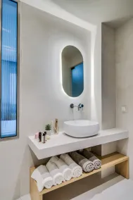 Alkima Athens Wellness Stay - Bathroom
