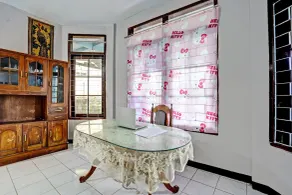 SPOT ON 92388 Villa Segi Delapan - Reception