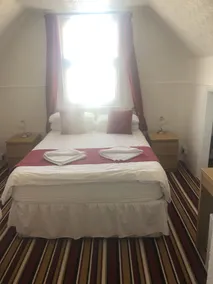 The Grosvenor - Room