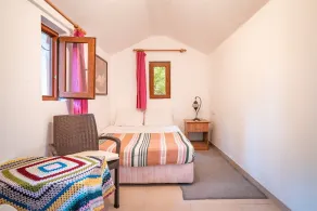 7 Garden Bungalow / Camping - Room