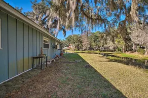 Waterfront Studio w/ Dock Access in Inglis! - Interiør