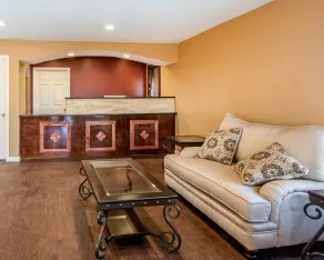 Rodeway Inn & Suites Brookhaven - Pool