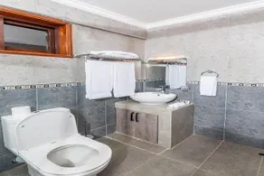 Esiankiki Resort & Spa - Nanyuki - Bathroom