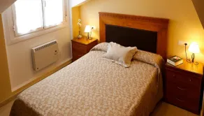 Apartamentos Tapia - Room